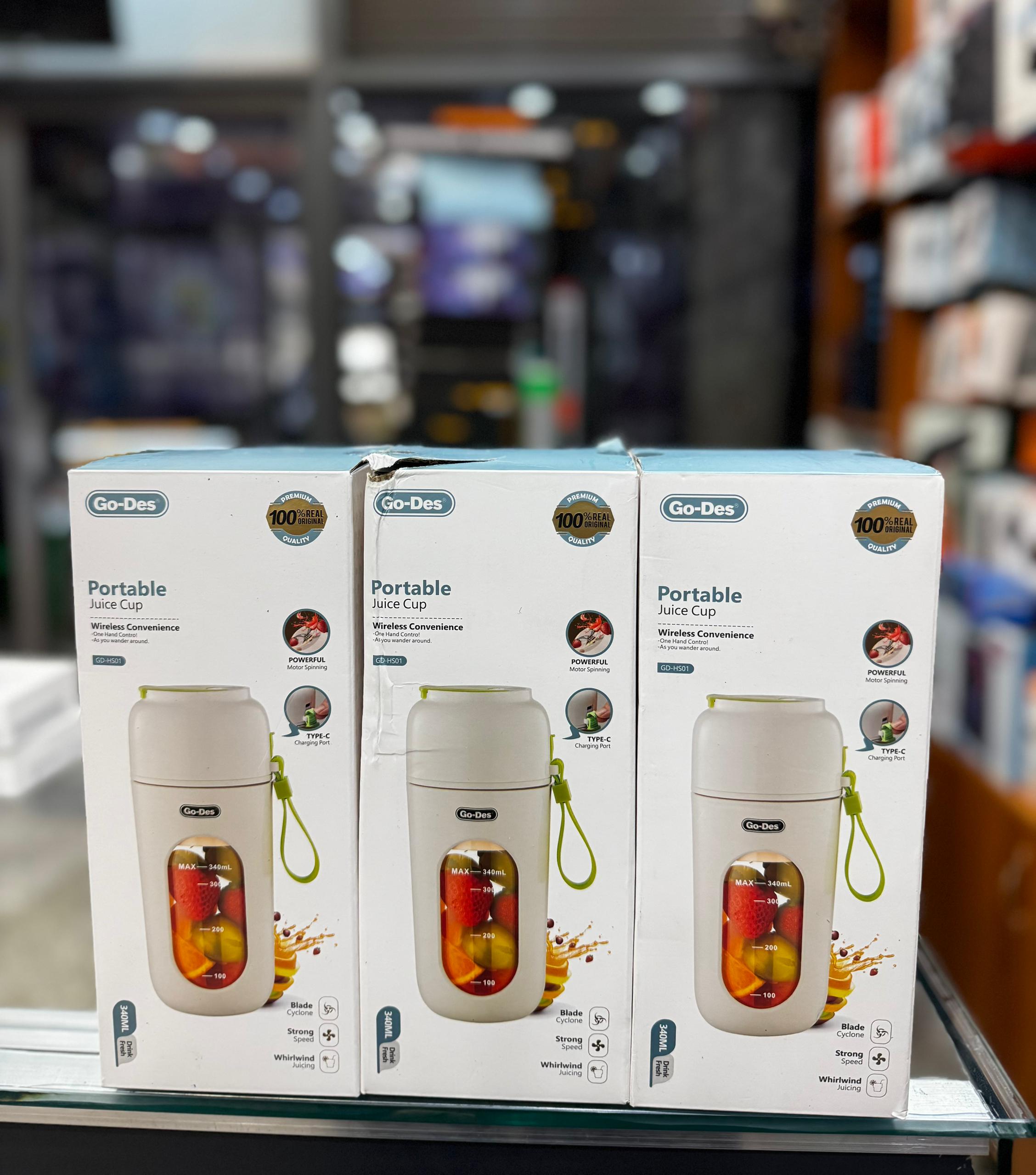 Go-Des Portable Wireless Juicer Six-Blade Rechargeable Blender Cup for Travel and Fresh Juice GD-HS01