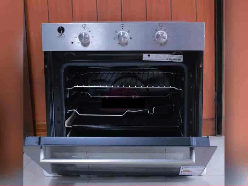 IQRA 60-Litres Built-in Electric Oven IQ-BO60E; 60cm, 2 Oven Trays, Fan, Oven Timer, Grill & Rotisserie - Silver