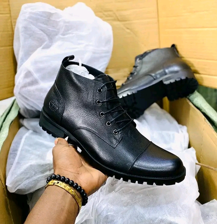 Men's Timberland Designer Boots_ Black