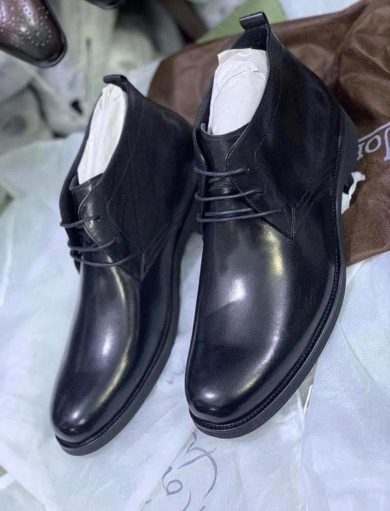 Men's Clarks Lace up Boots-Black&Brown