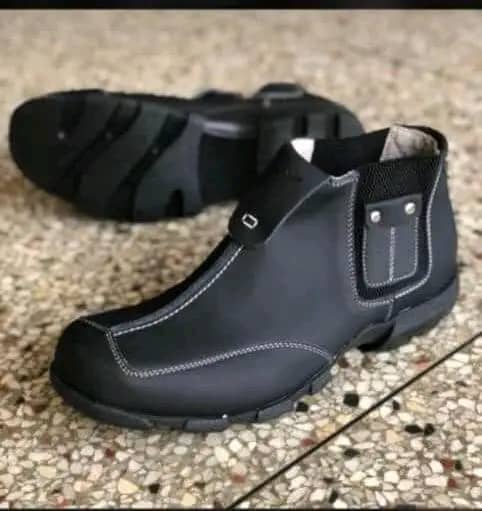 Men's Casual Designer Shoes - Black