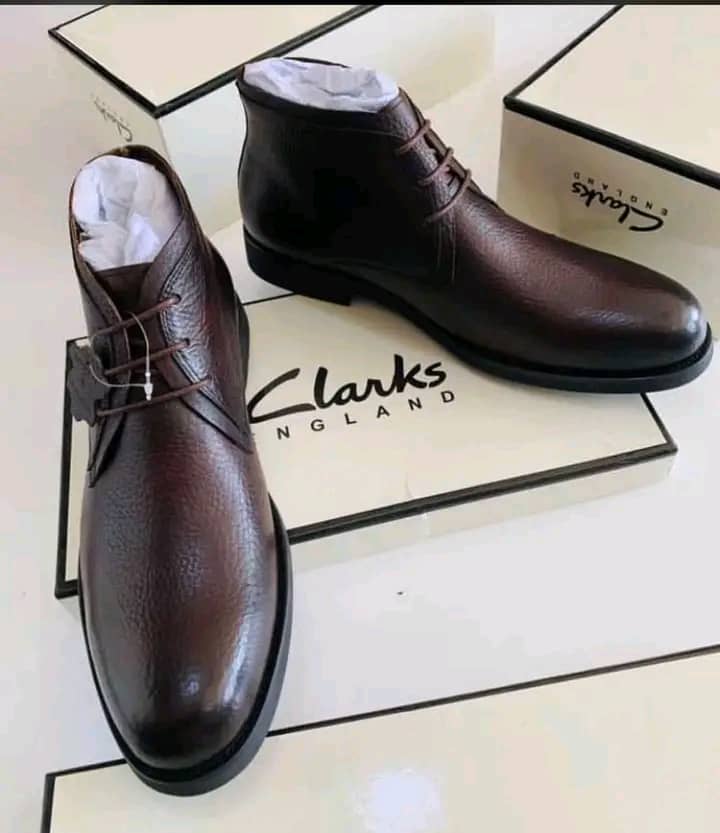 Clarks Men's Designer Gentle Formal Boots Shoes - Black