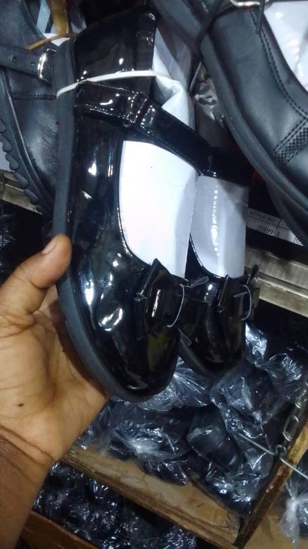 Girl's Shinning Fashion School Shoes - Black