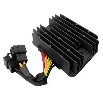 Motoskútr Střídač Napětí Regulátor YHC-041 Pro Triumph Daytona 675 06-07