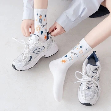 5 par kvinder bomuld jacquard tegneserie bogstavmønstre mode åndbare sokker